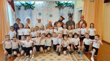 Театрализованное представление "Колобок - ледяной бок" Театрализованное представление "Колобок - ледяной бок".